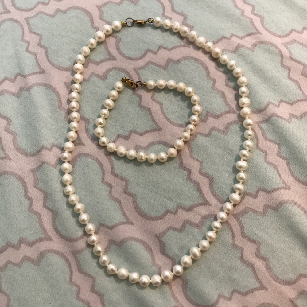 White pearls